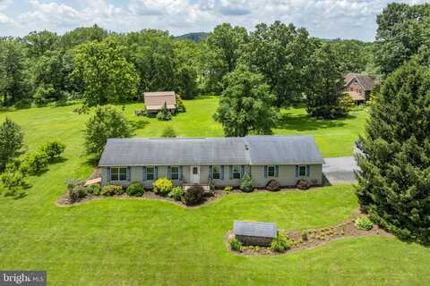 1126 DOGWOOD DRIVE, REINHOLDS, PA 17569
