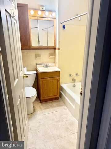 328 SOUTH, POTTSTOWN, PA 19464