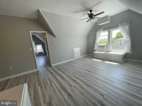 1122 CAROLINE STREET, FREDERICKSBURG, VA 22401