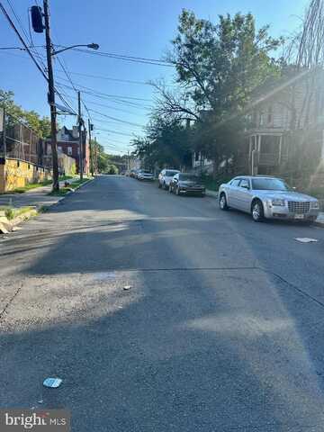 21 MURRAY STREET, TRENTON, NJ 08618