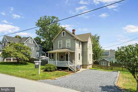 19 DELREY AVENUE, CATONSVILLE, MD 21228