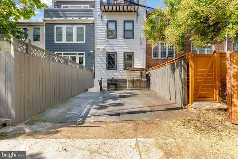 1526 MASSACHUSETTS AVENUE SE, WASHINGTON, DC 20003