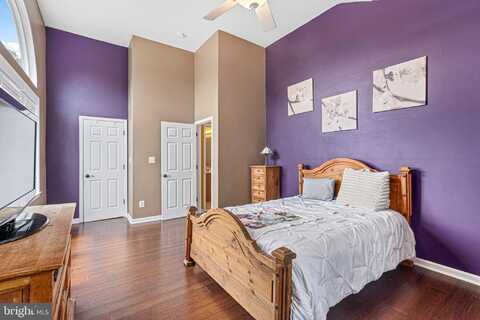 229 PARKWOOD, BALTIMORE, MD 21222