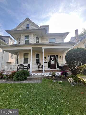 228 CENTRE STREET, HADDONFIELD, NJ 08033