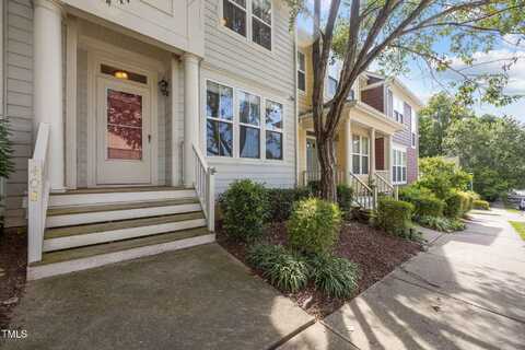 408 Oak Pine Drive, Apex, NC 27502