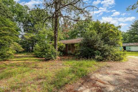 4402 Bluff Street, Fayetteville, NC 28311