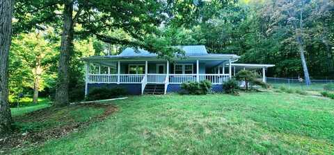 217 SIMMONS, Spencer, TN 38585