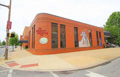 400 MARKET STREET, Williamsport, PA 17701