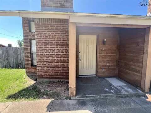 4501 MISTLETOE DRIVE, Wichita Falls, TX 76310