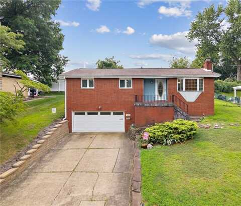 422 Decatur Avenue, Hillsboro, PA 15221