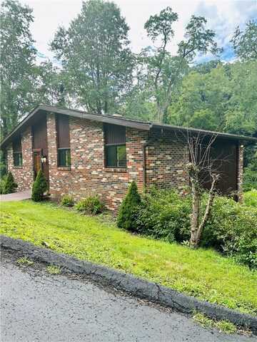 1222 Glencoe, Greentree, PA 15205