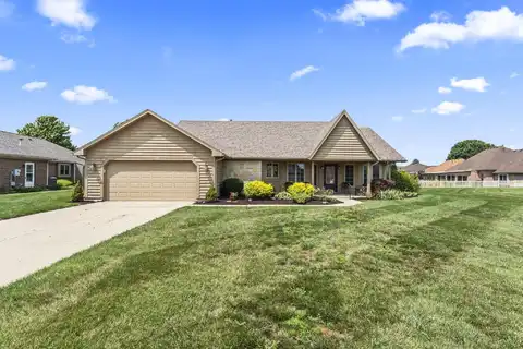 170 Carriage Crossing Way, Troy, OH 45373