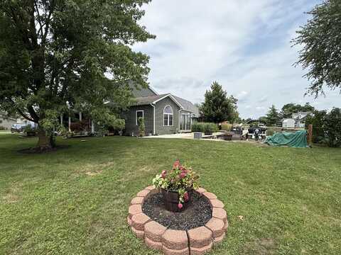 143 Lago Vue Court, Saint Marys, OH 45885