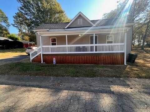104 E B Avenue, Easley, SC 29640