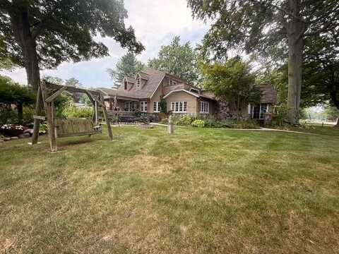 7086 Lakeview Drive, Lexington, MI 48450