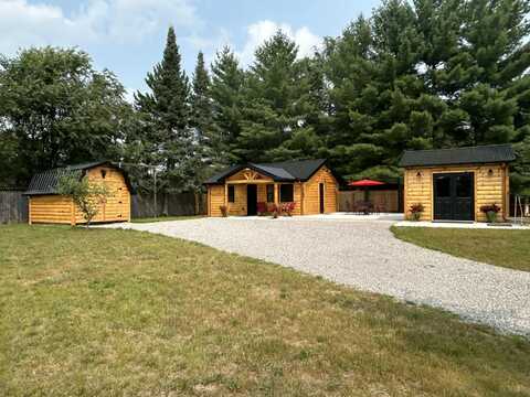 11261 Central Drive, Saint Helen, MI 48656