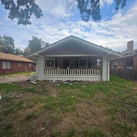 1919 S HARRISON Street, Amarillo, TX 79109
