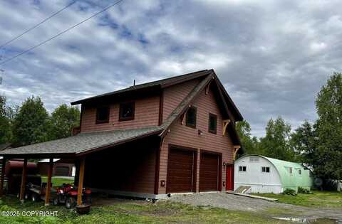 22290 S C Street, Talkeetna, AK 99676