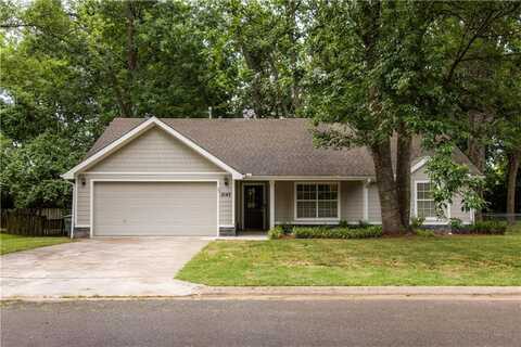 2143 W Loren CIR, Fayetteville, AR 72701