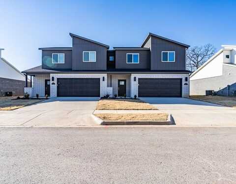 657 Sun Meadow DR, Centerton, AR 72719