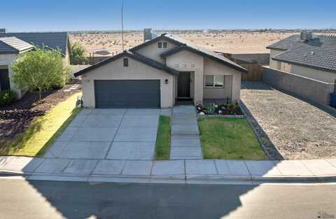 4204 S HINCKLEY DR, Yuma, AZ 85365