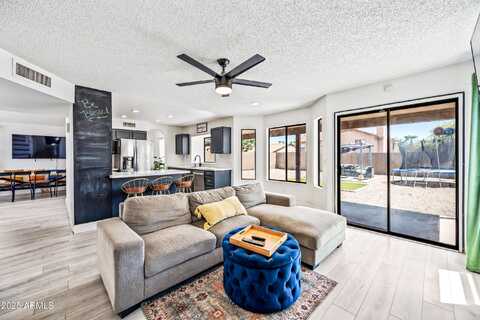 2721 E DRY CREEK Road, Phoenix, AZ 85048