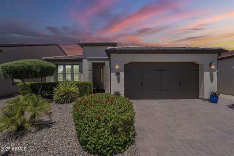 758 E FARMERS Lane, Queen Creek, AZ 85140