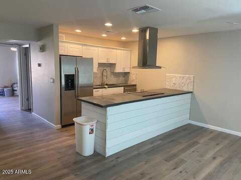2107 W YUKON Drive, Phoenix, AZ 85027