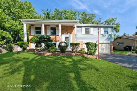 18745 Queens Road, Homewood, IL 60430