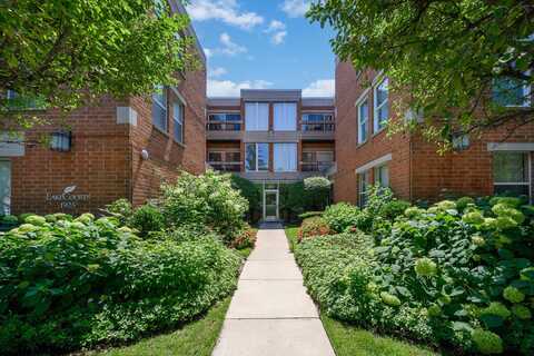 1925 Lake Avenue, Wilmette, IL 60091