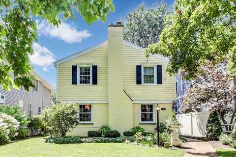 2015 SCHILLER Avenue, Wilmette, IL 60091