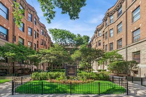 672 W. IRVING PARK Road, Chicago, IL 60613