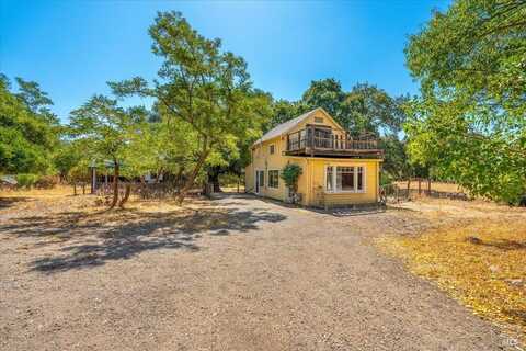 19434 8th Street E, Sonoma, CA 95476