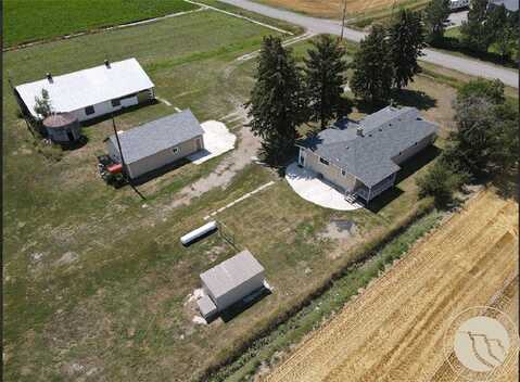 2655 N 13th Road, Worden, MT 59088