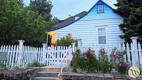 305 Word Ave. North, Red Lodge, MT 59068