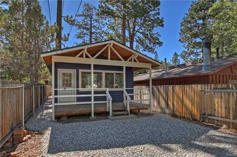 740 Riverside Avenue, Sugarloaf, CA 92386