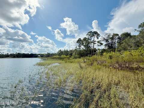 22 Seminole Lane, Marianna, FL 32448