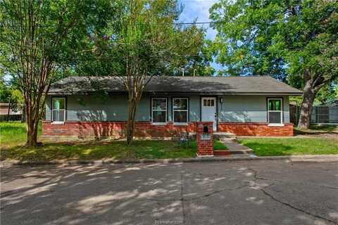 913 Travis Street, Bryan, TX 77803