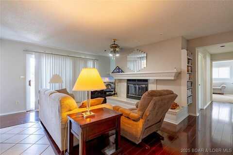 1441 Ledges Drive, Osage Beach, MO 65065
