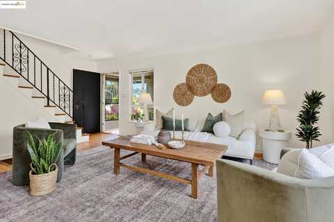 6259 Merced Ave, Oakland, CA 94611