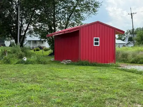 2 NW 8th Street, Linton, IN 47441