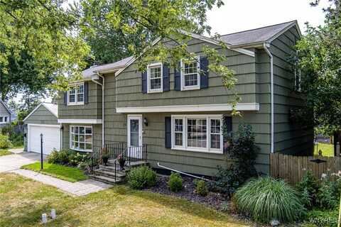 16 N Lawn Court, Tonawanda, NY 14150