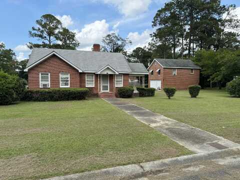 801 E 18th Avenue, Cordele, GA 31015