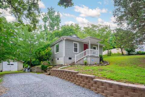 19 Dowlen Road, Hixson, TN 37343