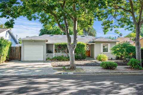 2332 Mountain View Dr, Concord, CA 94520