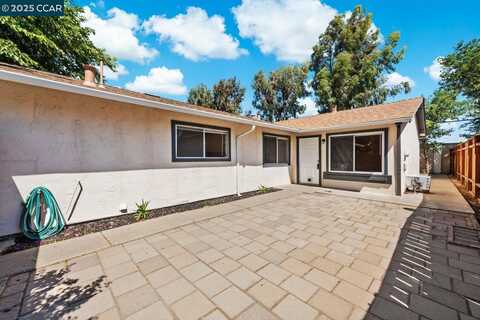 113 E Trident Dr, Pittsburg, CA 94565