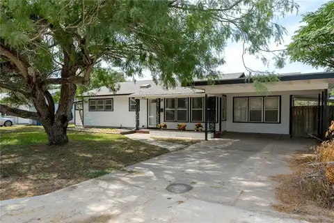 501 W Fannin Street, Refugio, TX 78377