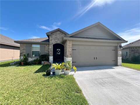 114 Donegal Street, Sinton, TX 78387