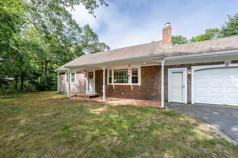 121 S Yarmouth Road, Dennis, MA 02638