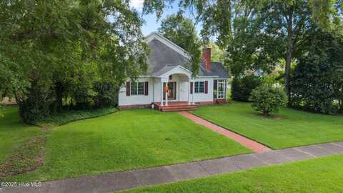 1609 Lucerne Way, New Bern, NC 28560
